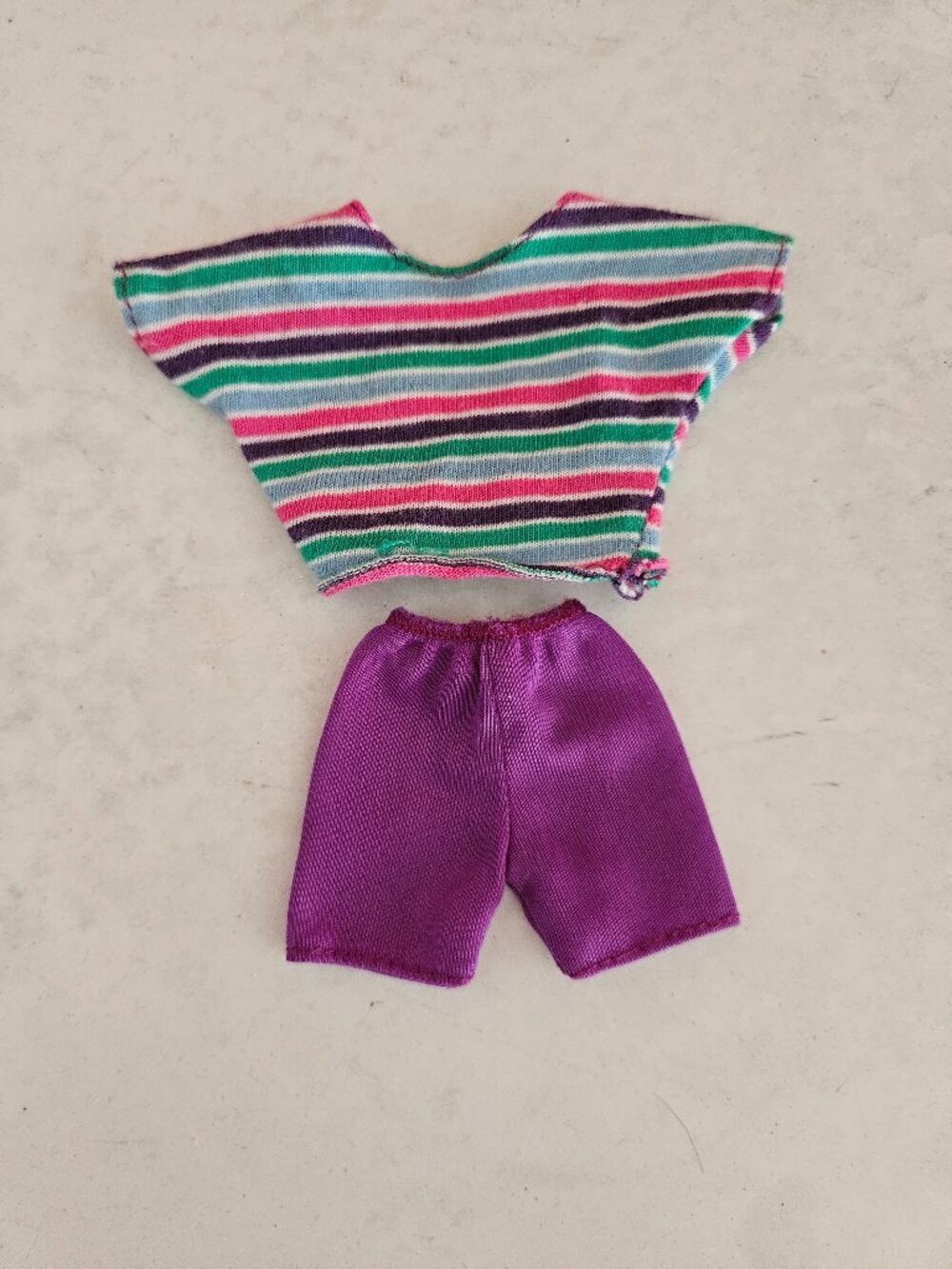 š§”3/$15 Vintage Barbie Workout off the Shoulder outfit
